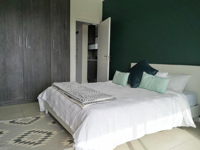To Let 2 Bedroom Property for Rent in Sandown Western Cape